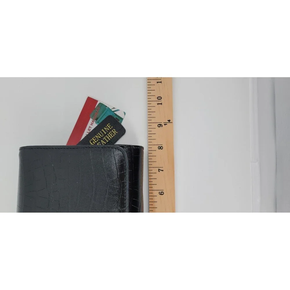 Womens Flip-Out Leather Wallet /Clutch DePalma Enterprises NWT